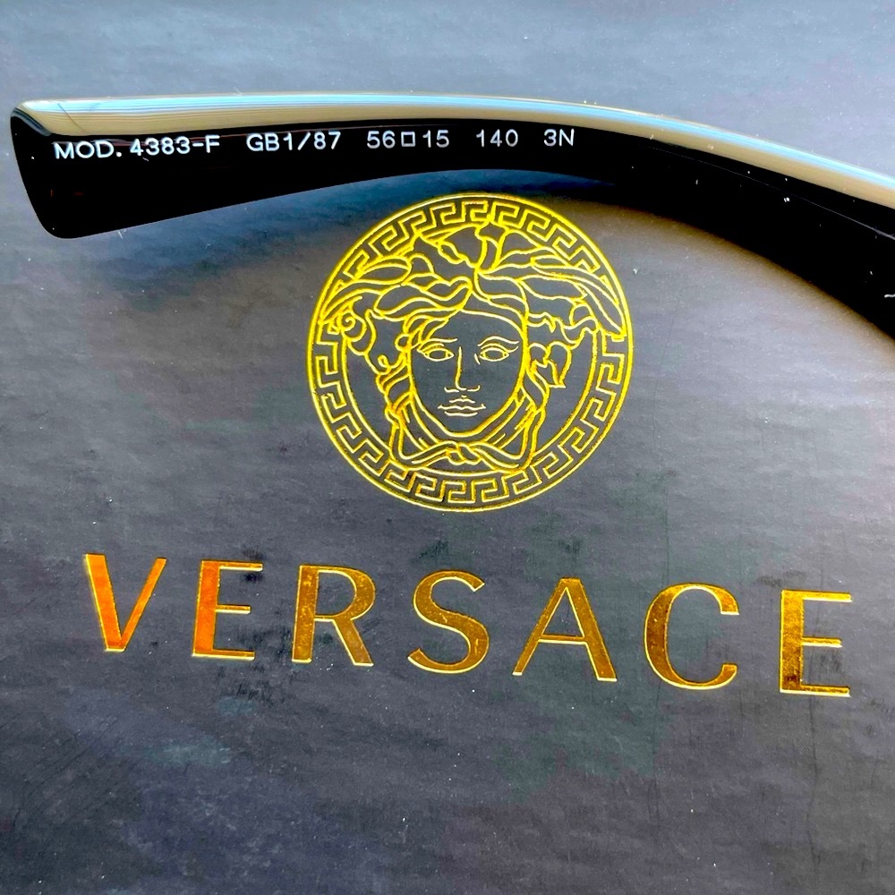 ❌SOLD❌ New Versace Sunglasses - Picture 5 of 16